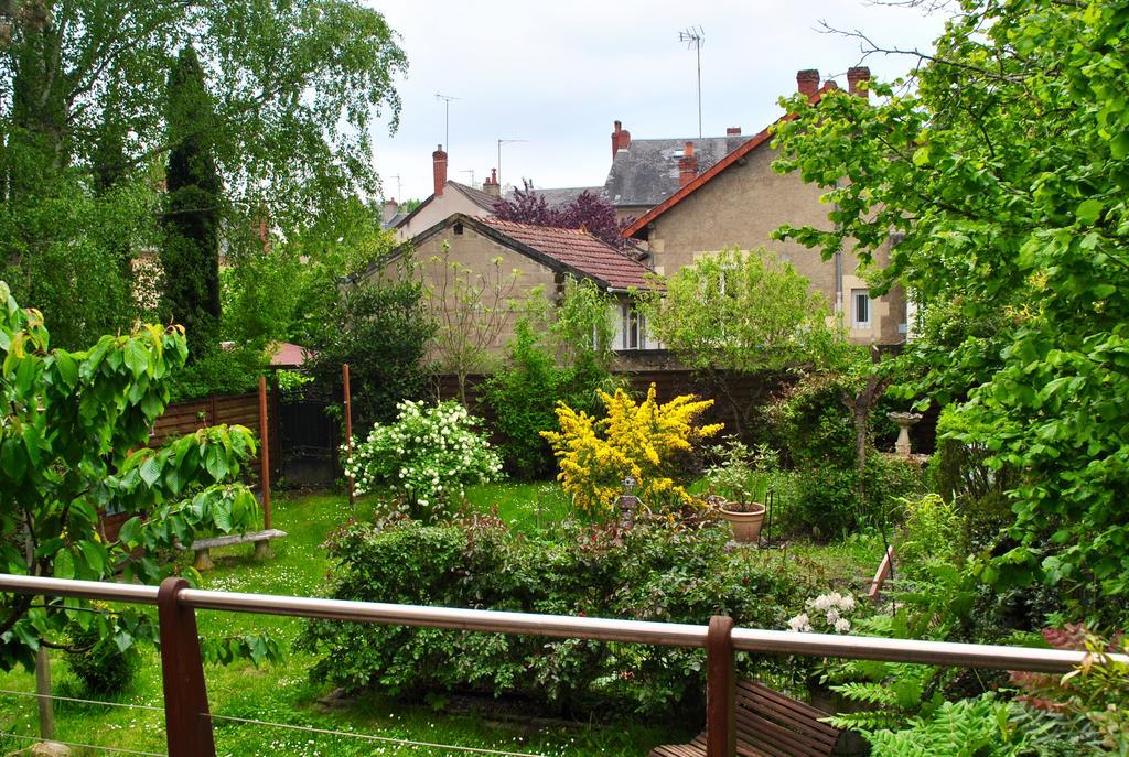 Chambre D'Hotes Le Cadran Des Chauvelles Nevers Esterno foto