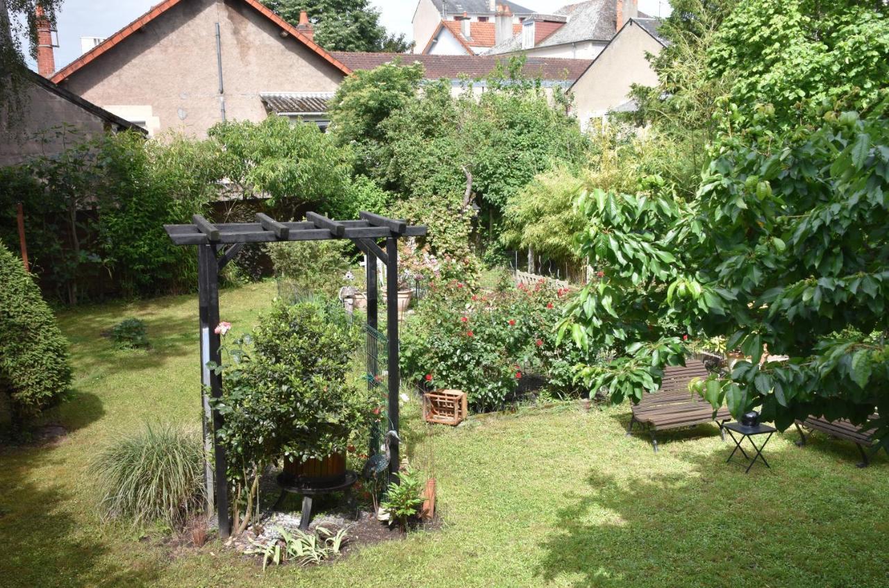 Chambre D'Hotes Le Cadran Des Chauvelles Nevers Esterno foto